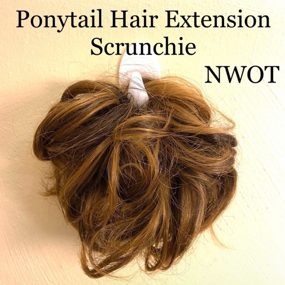 ⭐️5 for $15💫 Bundle Sale! Tops Pants Jewelry Scarves Accessories Bags Belts 🛍 - Picture 13 of 16